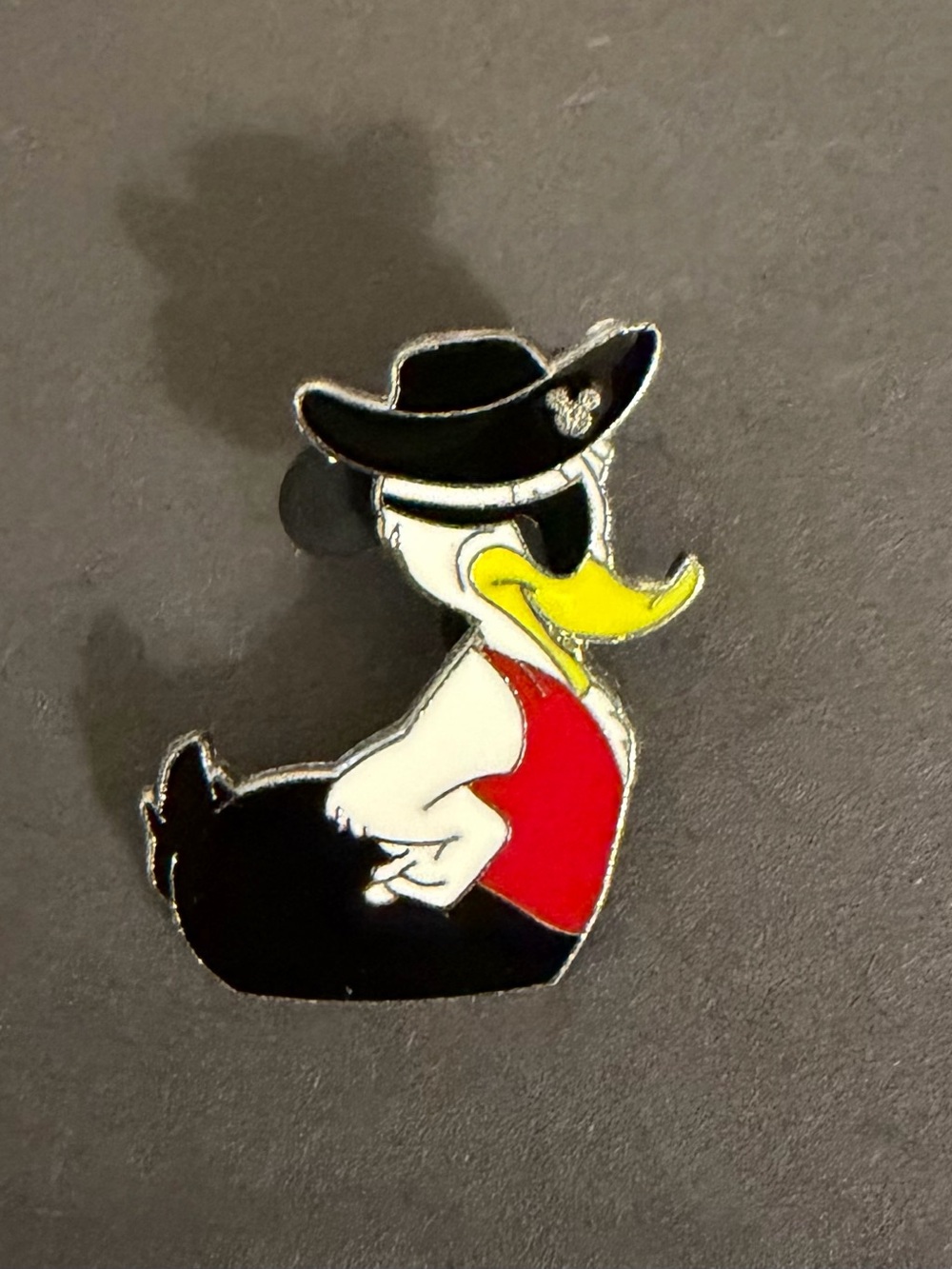 Disney Hidden Mickey Rubber Duck Series Pirate Donald Duck 2007 Pin